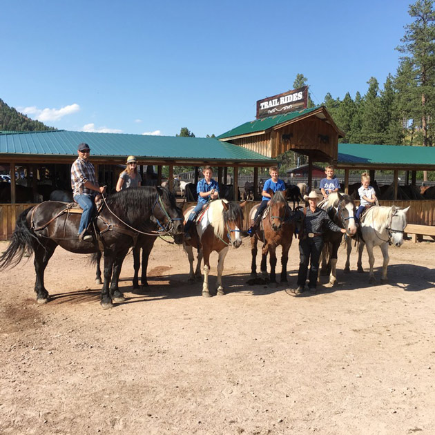 horsebackridingfamily