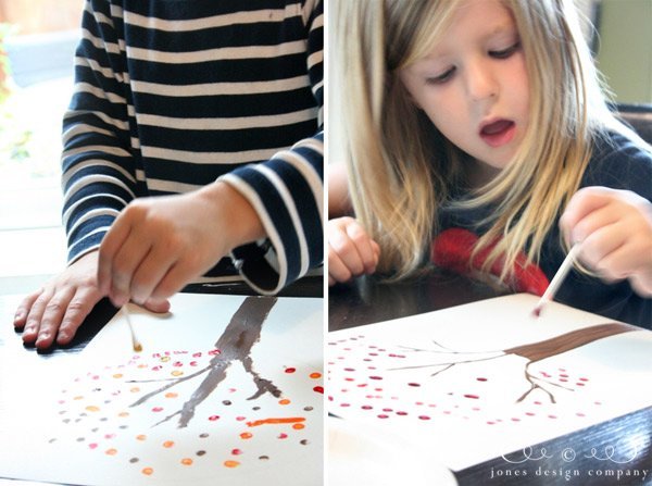 kids-painting-dot-trees