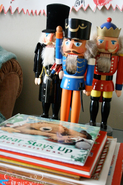 nutcrackers-in-the-playroom