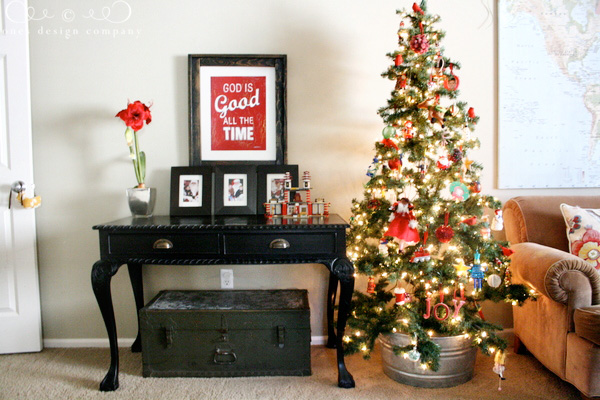 playroom-christmas-tree-god-is-good