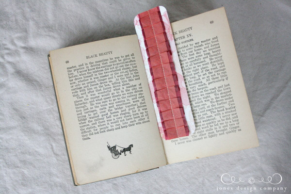 pleated-bookmark-in-book
