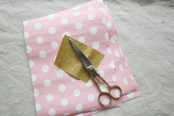supplies-for-pink-medallion
